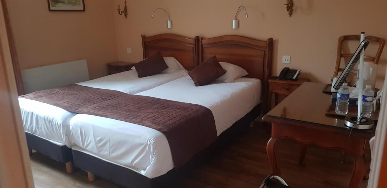 Logis Hotel - Le Relais Saint Vincent Ligny-le-Chatel Exterior photo