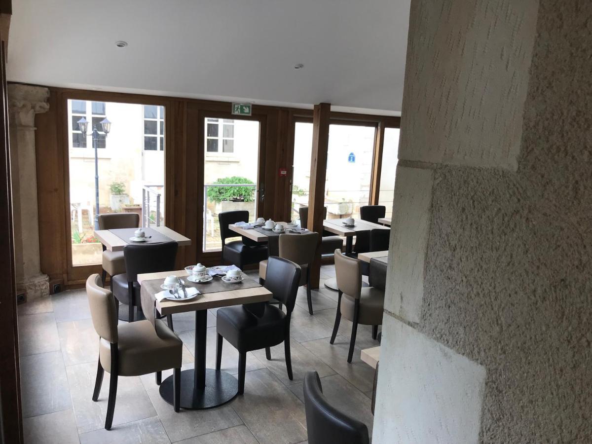 Logis Hotel - Le Relais Saint Vincent Ligny-le-Chatel Exterior photo